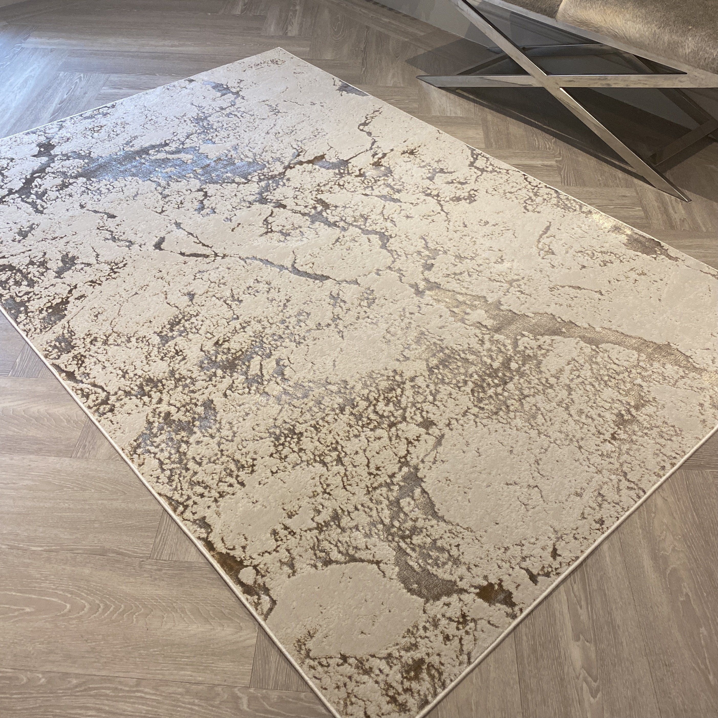 Jupiter Light Gold & Cream Metallic Marble Velvet Rug - Image 3