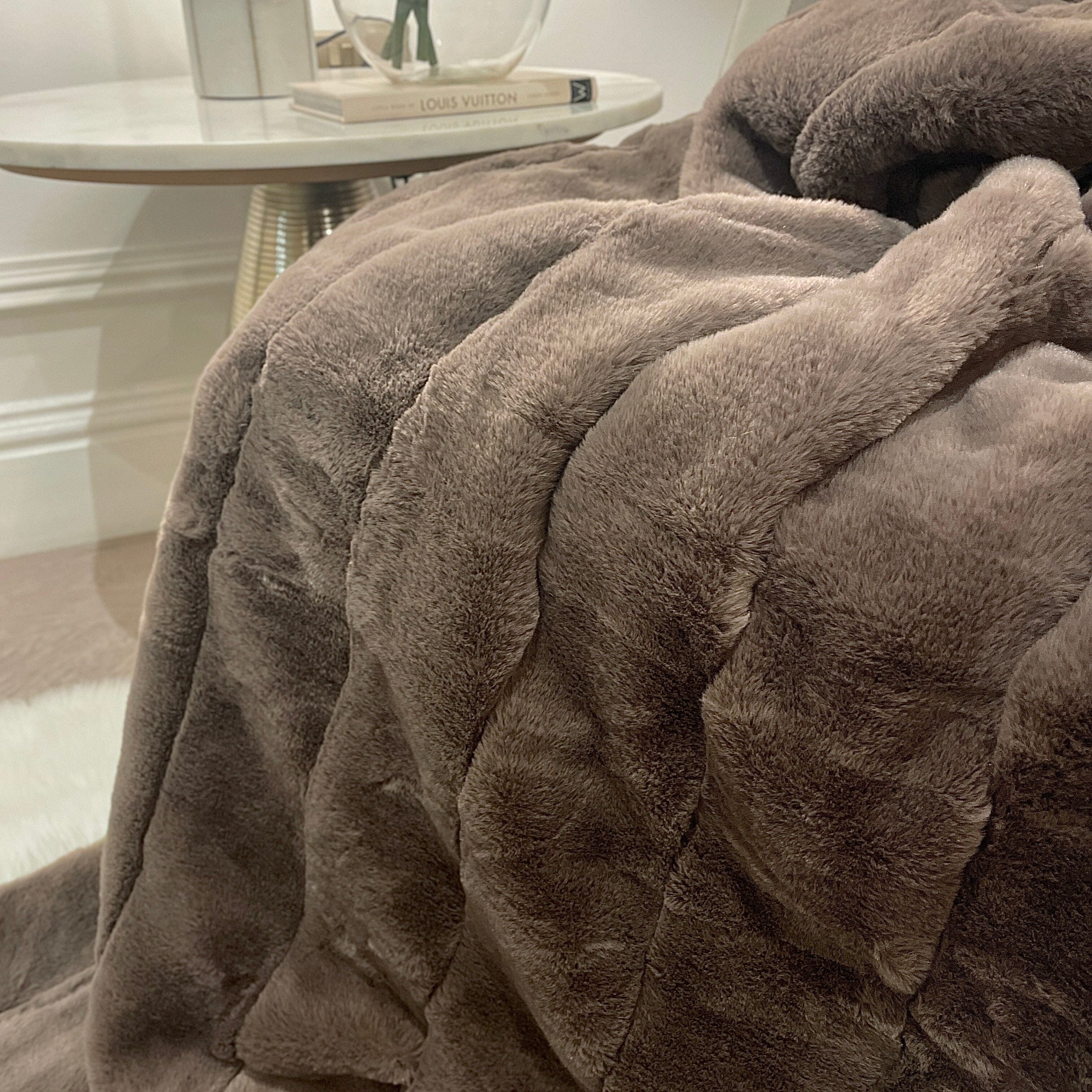 Marlowe Chestnut Faux Fur Throw - Image 3