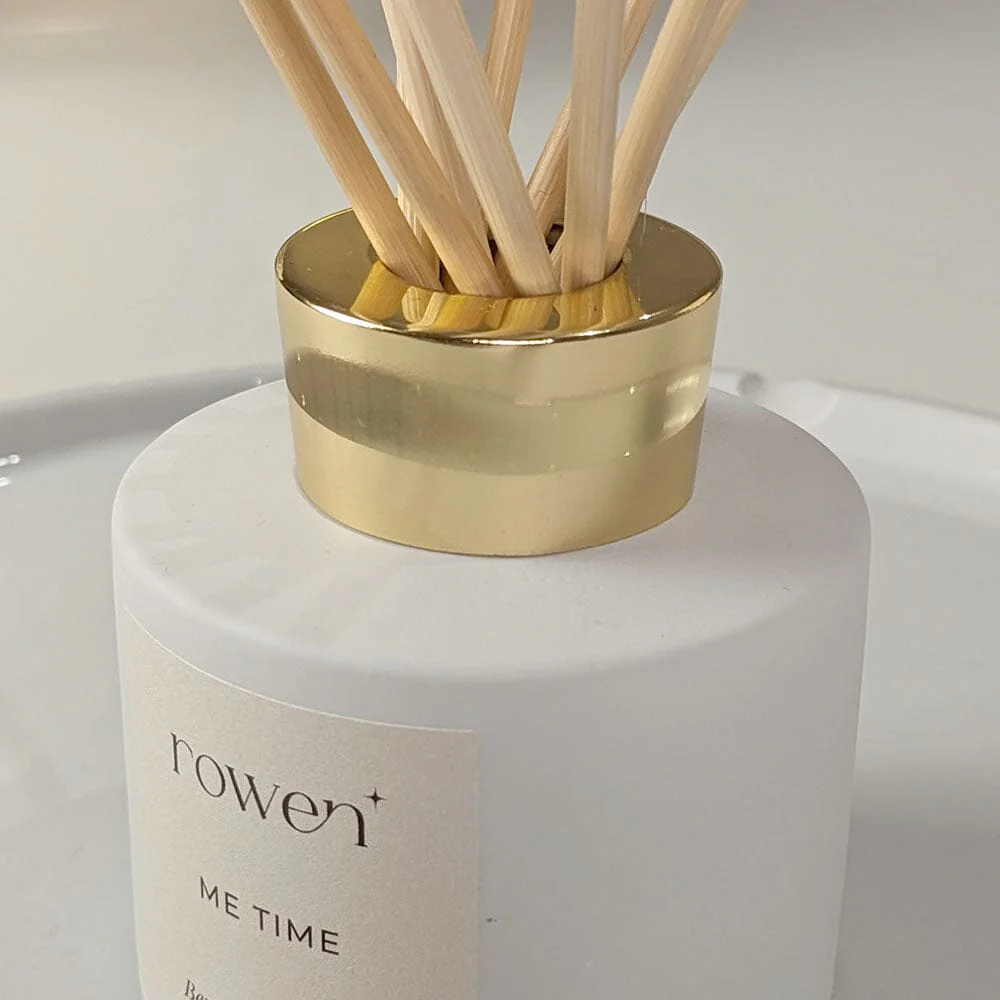 Me Time White & Gold Reed Diffuser - Bergamot & Musk 120ml - Image 3
