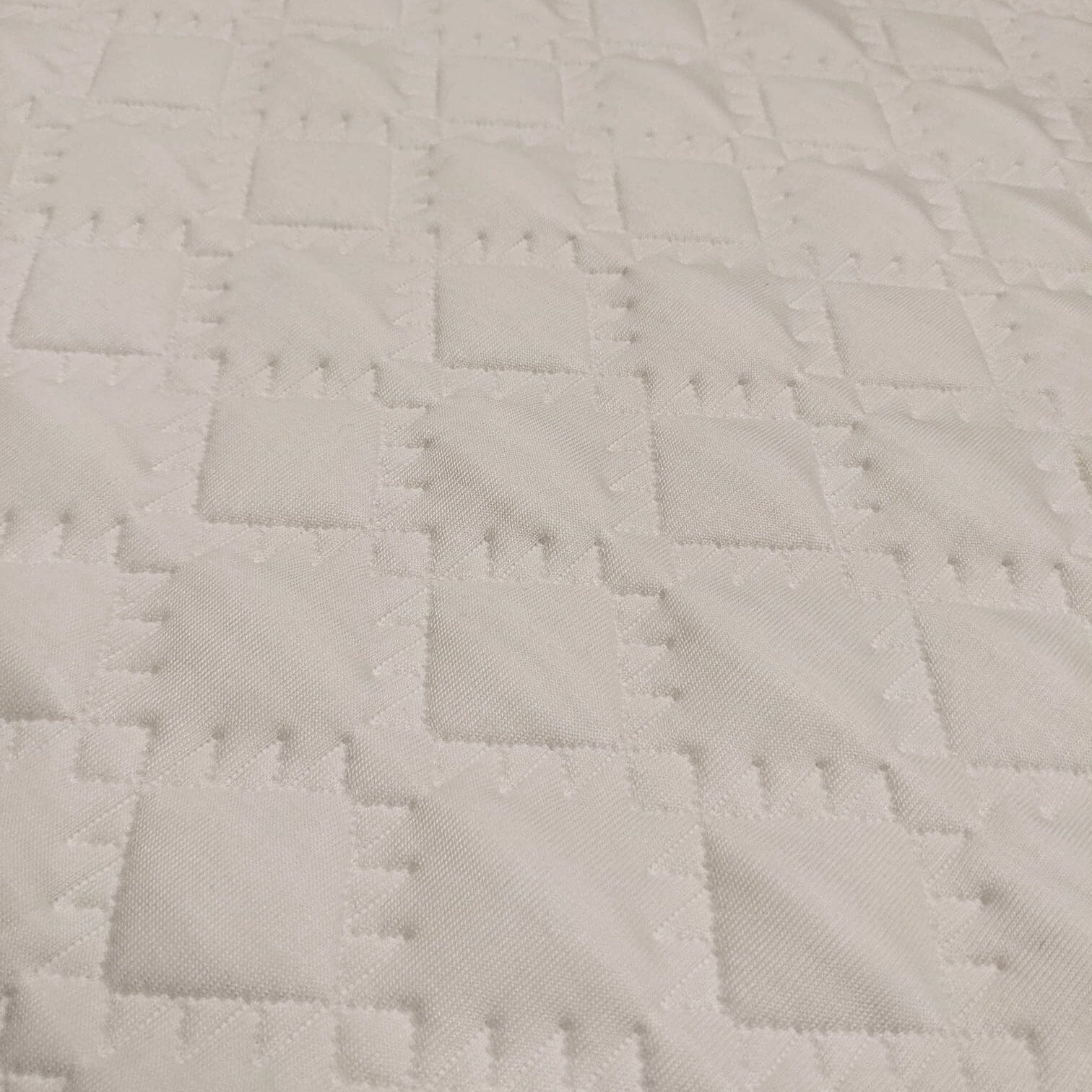 Plume Hybrid Memory Foam Mattress - Image 4