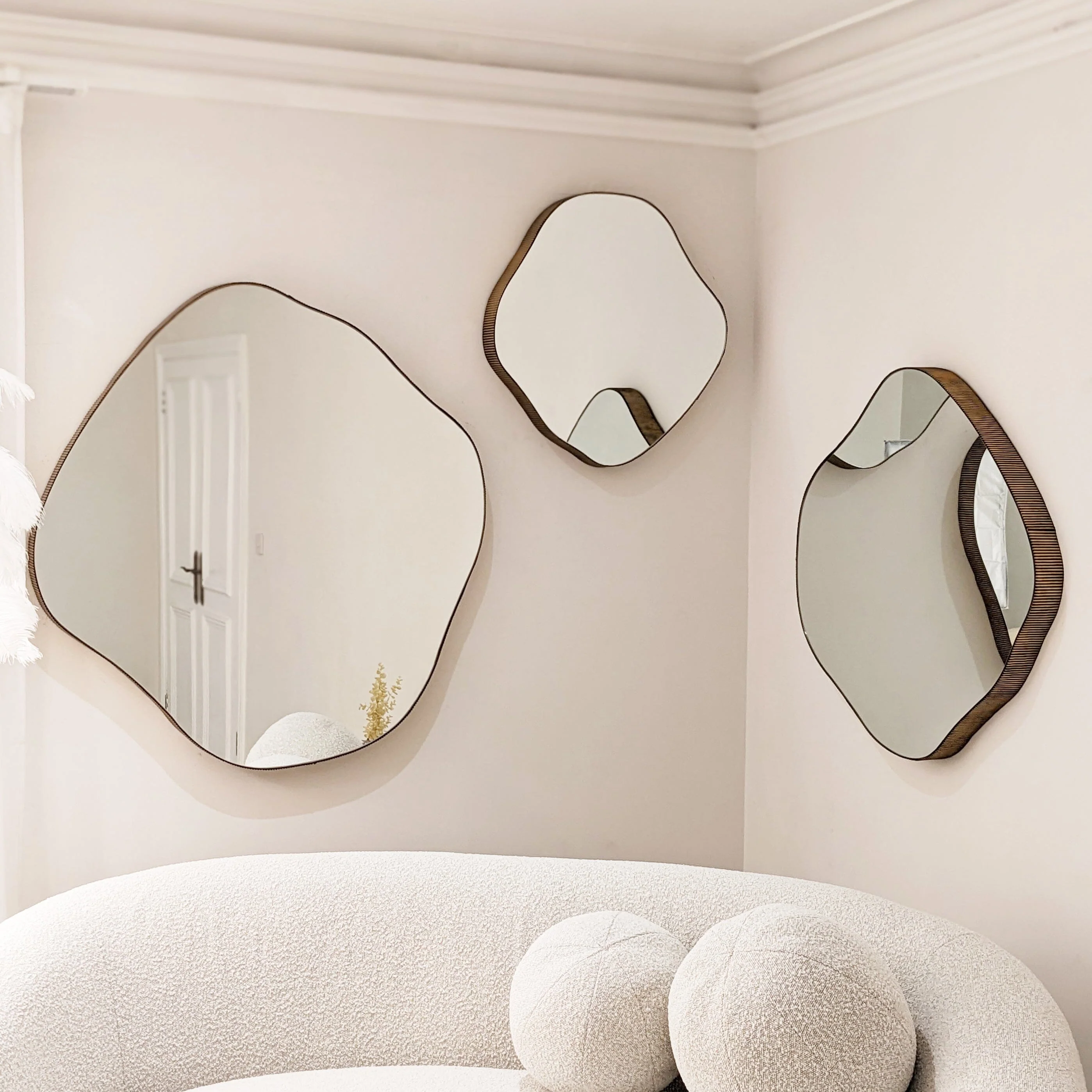 Valore Medium Bronze Abstract Wall Mirror - Image 5